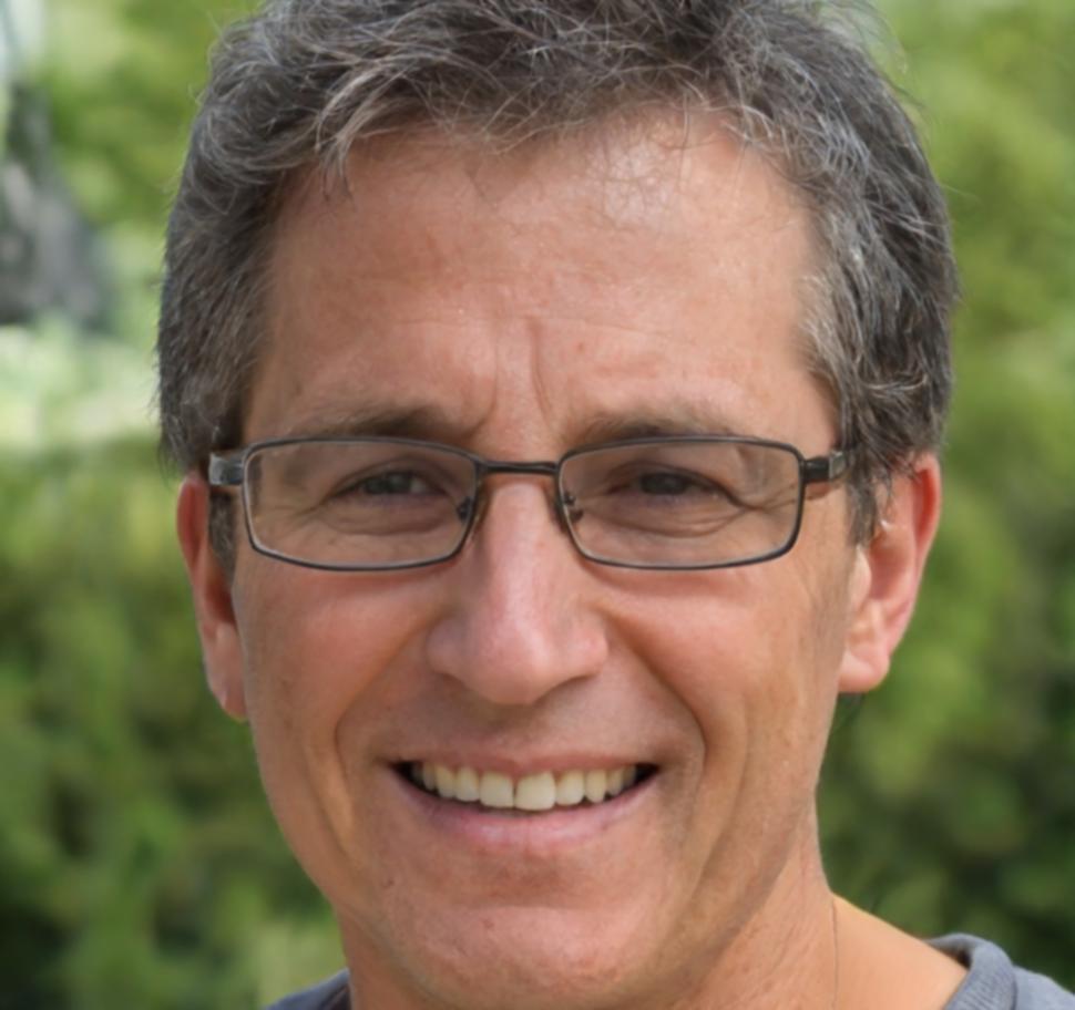 Florian Bergmann, Senior Finanzanalyst